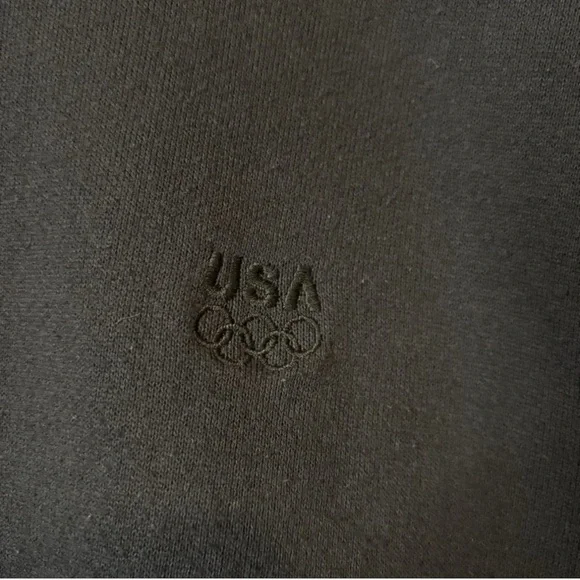 VTG USA Olympics Crewneck Sweatshirt Men's Large Black w Black Embroidered Logo - Picture 3 of 5